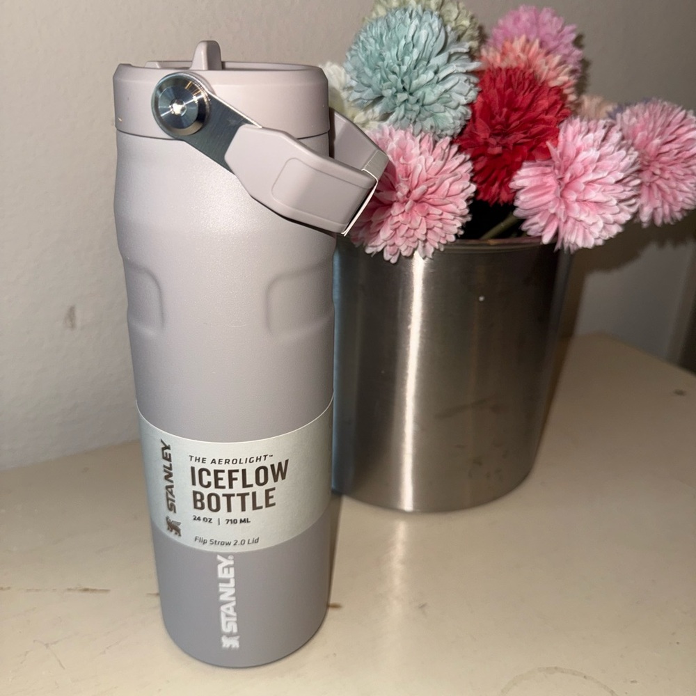 🖤 New Stanley The Ice Flow Flip Straw Water Bottle Jug Tumbler Ash - Picture 4 of 8